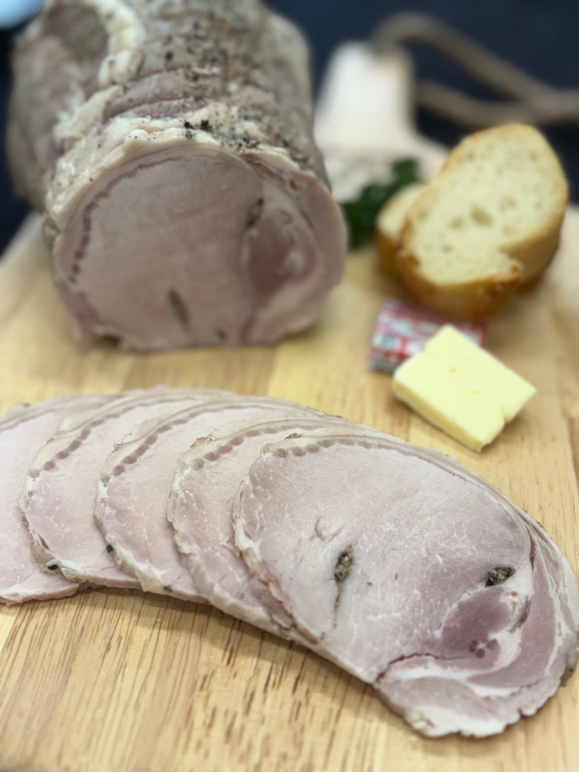 ROTI CUIT DE PORC TRANCHE  *5TR